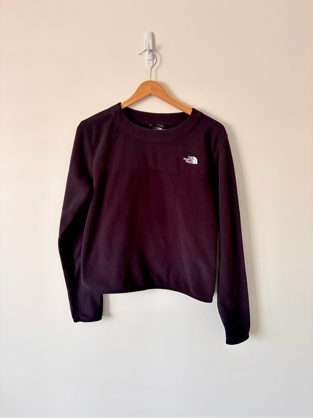 The North Face Women's Crewneck Sweater in Black